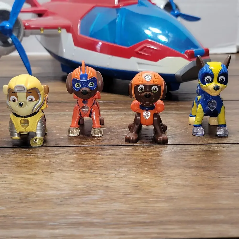 Paw Patrol Light and Sound Air Patroller Plane + 9 Paw Patrol Dogs